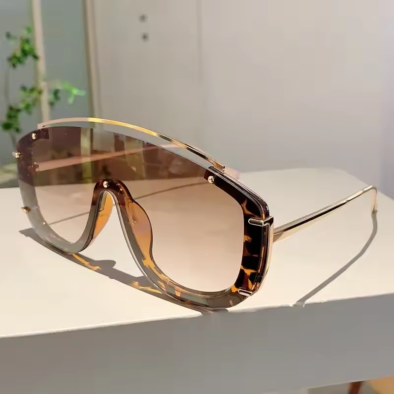 Aveline Sunglasses