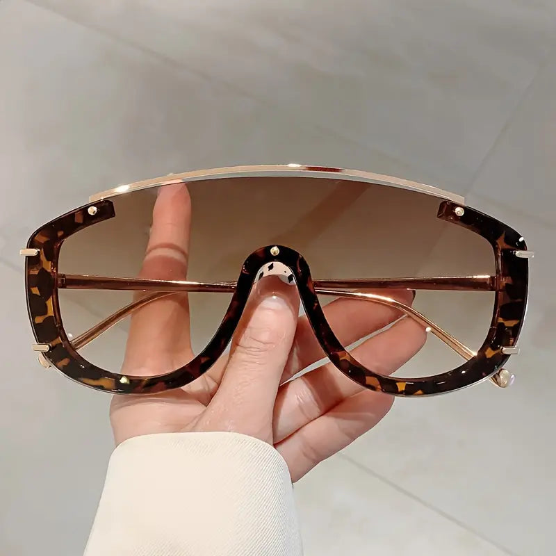 Aveline Sunglasses