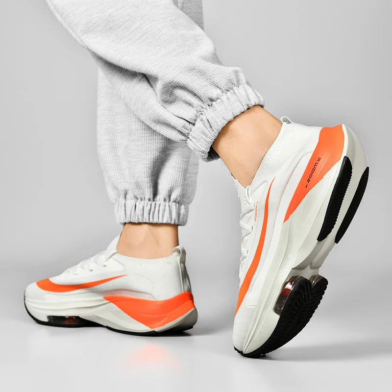 Bradley Sneakers
