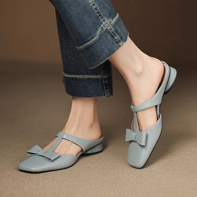 Camille Mules
